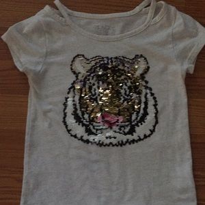 Children’s Place 5/6 shirt